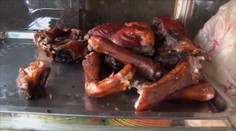 Pes na jedálenskom stole. Takto ho najradšej pripravujú