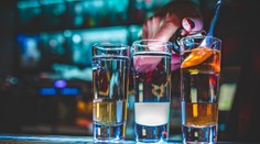 Tínedžeri končia na ARO, kombinujú alkohol s energeťákom. Nebezpečenstvo týchto nápojov potvrdzuje aj štúdia