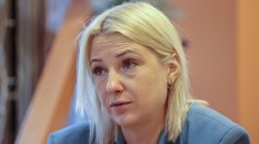 Ruskú novinárku Duncovovú, vyradenú z prezidentských volieb, zadržala polícia