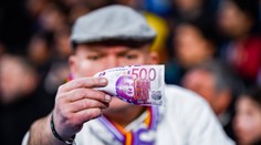 Na účet exrozhodcu odišlo 6 miliónov. Arbitrov sme nikdy nekupovali, bráni klub prezident Barcelony