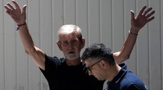 Brita, ktorý na Cypre zabil chorú manželku, po dvoch rokoch prepustili na slobodu