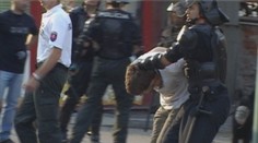 Vyčíňaniu agresívnych fanúšikov na zápasoch možno konečne zvoní umieračik