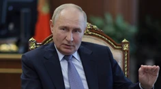 Nový útok Ruska bol reakciou na odpálenie rakiet ATACMS na jeho územie, vyhlásil Putin