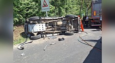Tragická nehoda pri Rajeckých Tepliciach. Zasahujú všetky záchranné zložky