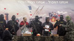 Hamas drží polovicu živých rukojemníkov v bojovej zóne