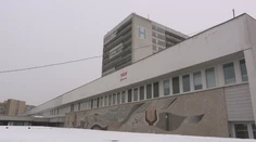 V bratislavskej nemocnici leží už štyri mesiace, rodina si myslí, že zdravotníci starostlivosť o neho zanedbávajú