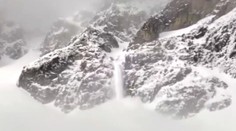 V Tatrách padajú lavíny. Tá, ktorá sa odtrhla v Malej studenej doline, pripomínala vodopád