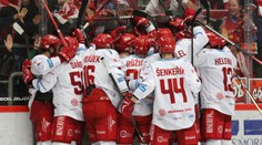 Finále play-off ako sa patrí: Třinec aj vďaka gólom Hrehorčáka dotiahol sériu do siedmeho duelu