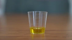 Niektoré sú štipľavé, po iných si kýchnete. Ochutnali sme pravé chorvátske olivové oleje