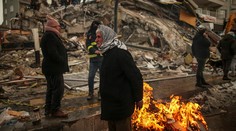 Preteky s časom. Každú minútu sa znižuje šanca, že nájdu niekoho živého