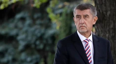 Babiš na margo zaplneného Václaváku: Je pekne, tak tam ľudia chodia na koncerty