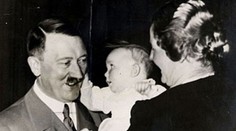 Učiteľ v Žiline verejne uznáva Hitlera a nenávidí Židov i demokraciu