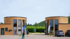 Na Zemplíne otvorili unikátne bludisko. Ľudí zaskočilo vstupné