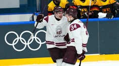 Nemci nepotvrdili rolu favorita. Lotyši predviedli otočku a tešia sa z triumfu