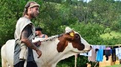 Je to vôbec možné? Ďalší farmár odchádza do nemocnice