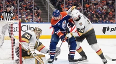 VIDEO: Edmonton nepotreboval gólový príspevok najväčších hviezd. Skinner zatiahol roletu a Oilers majú výhodu