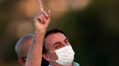 Brazílsky prezident Bolsonaro môže čeliť vážnym obvineniam z vraždy pre pochybenia pri pandémii