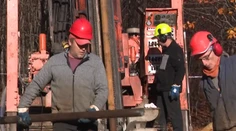 Hasiči z Pezinka prekvapili kanadskú firmu. Už jej nebudú pomáhať pri vrtoch v Malých Karpatoch
