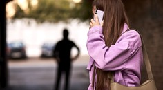 Neustále ju prenasledoval a vyhrážal sa, že si podreže žily. Mužom sa začala zaoberať polícia