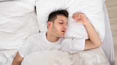 Tichý zabijak počas spánku: Táto porucha zvyšuje riziko infarktu aj úmrtia