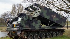 Veľká vzpruha pre Kyjev. Prvé samohybné salvové raketomety M270 už sú na Ukrajine