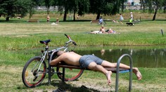 Počasie sa upokojí, vysoké teploty ale zostanú