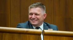 Vyšetrovateľ definitívne zrušil trestné stíhanie Fica pre jeho výrokom o Rómoch