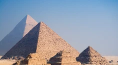Architektúra bez počítačov, ktorá poráža prírodu. Vedci vysvetlili, prečo sú pyramídy také odolné voči zemetraseniam