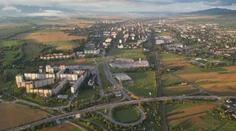 Slovensko starne. Odborník hovorí o viacerých dôvodoch, prečo v mestách ubúda ľudí