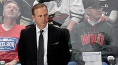 Kouč Tampy pochválil Erika Černáka, využil ho aj v závere duelu v hre bez brankára