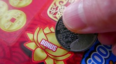 Na Ukrajinca, ktorý ušiel pred vojnou do Belgicka, sa usmialo šťastie. So stieracím žrebom vyhral pol milióna eur