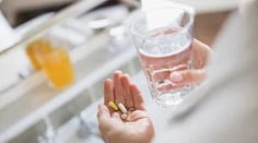 Je vám po vitamínoch nevoľno? Odborníci radia, ako tomu predísť