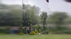 Na Slovensku udreli prvé búrky: SHMÚ zvýšil výstrahy. Hrozia krúpy, lejak a silný vietor