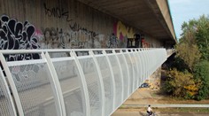 Tragická správa z Bratislavy: Muž skočil z mosta Lanfranconi. Našli ho bez známok života