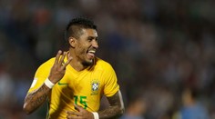 VIDEO: Paulinho hetrikom zničil Uruguaj, Neymar prispel k výhre parádnym lobom