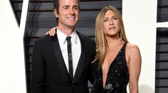Mama Paris Hilton tvrdí, že Jennifer Aniston čaká dievčatko. Ako na to prišla?