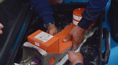 Potápači vyzvihli z morského dna aj druhú čiernu skrinku letu AirAsia