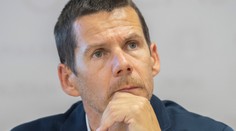 Hamran má novú prácu v parlamente. Je asistentom poslankyne SaS, poznáme jeho plat