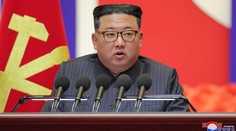 Kim Čong-un nariadil armáde, aby intenzívne cvičila a pripravovala sa tak na "skutočnú vojnu"