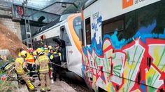 Pri Barcelone sa zrazili dva vlaky, hlásia až 155 zranených ľudí