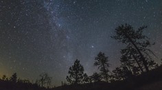 V týchto dňoch môžete na oblohe sledovať vesmírne divadlo