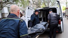 Ruský dron zasiahol autobus plný ľudí, hlásia deväť mŕtvych