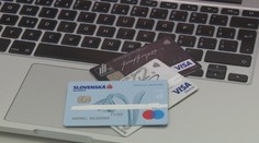 Počet online podvodov prudko rastie. Odborníci varujú aj pred zahraničnými stránkami