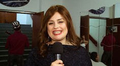 Petra Polnišová ako moderátorka Jelito Alagýč. Toto je sila!