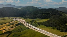 Jeho základy poklepal ešte Mečiar. NDS potvrdila termín sprejazdnenia tunela Višňové