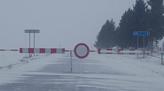 Meteorológovia varujú pred vetrom aj snehovými závejmi. Výstraha platí pre tieto oblasti
