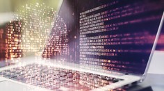 Médiá nahliadli do stratégie ruskej kybernetickej vojny. Nástroje pre útoky navrhuje moskovská firma