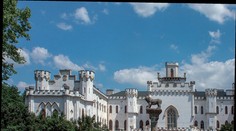 Prezident stále nemá sídlo