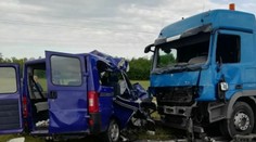 Tragická nehoda pri Balatone: Dodávka sa čelne zrazila s kamiónom, vyhaslo 5 životov