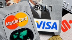 Na Slovensku je viac platobných kariet ako obyvateľov